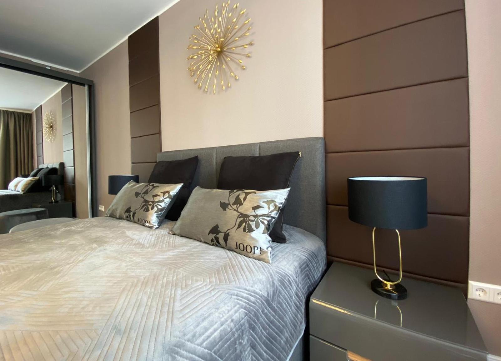 Luxus Apartment With Balcony Dortmund Exterior photo